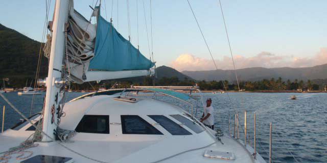 Private catamaran sunset cruise with dinner black river (18)